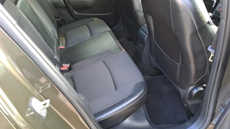 Citroen DS4 1.6HDI, снимка 11 - Автомобили и джипове - 51752234