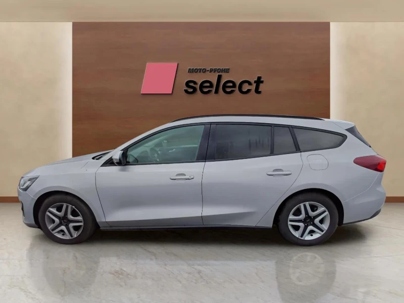 Ford Focus 1.0 EcoBoost, снимка 9 - Автомобили и джипове - 51897674