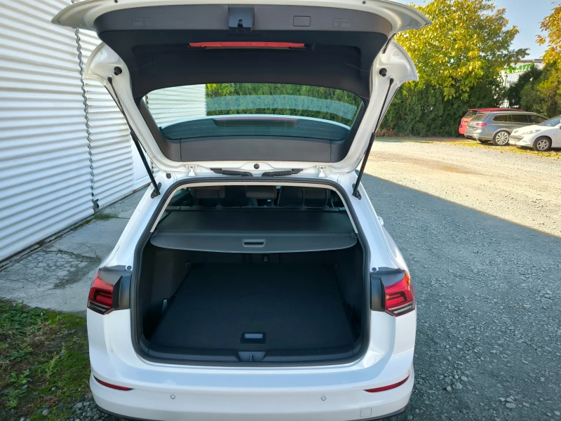 VW Golf 8-2, 0TDI-120k.6ск.EBPO 6, НАВИ, РЕКАРО, LED.-5%!, снимка 14 - Автомобили и джипове - 52255624