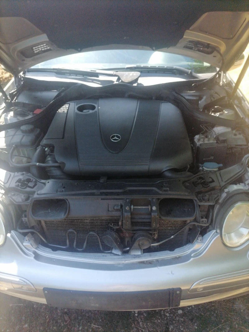 Mercedes-Benz 220, снимка 7 - Автомобили и джипове - 52880538