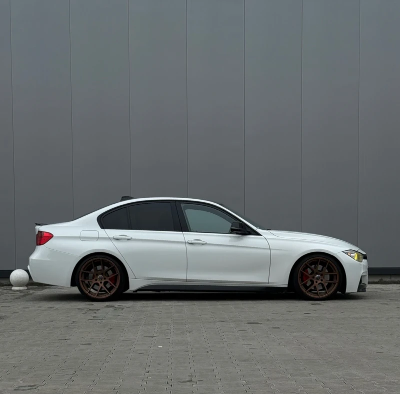 BMW 330 D/ OEM M-PERFORMANCE* * ALPINWEISS 3, снимка 7 - Автомобили и джипове - 53113647