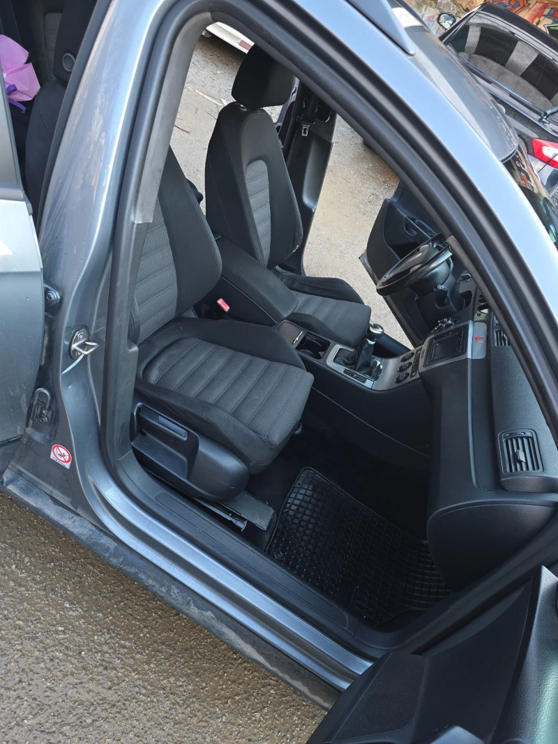 VW Passat, снимка 5 - Автомобили и джипове - 53294910
