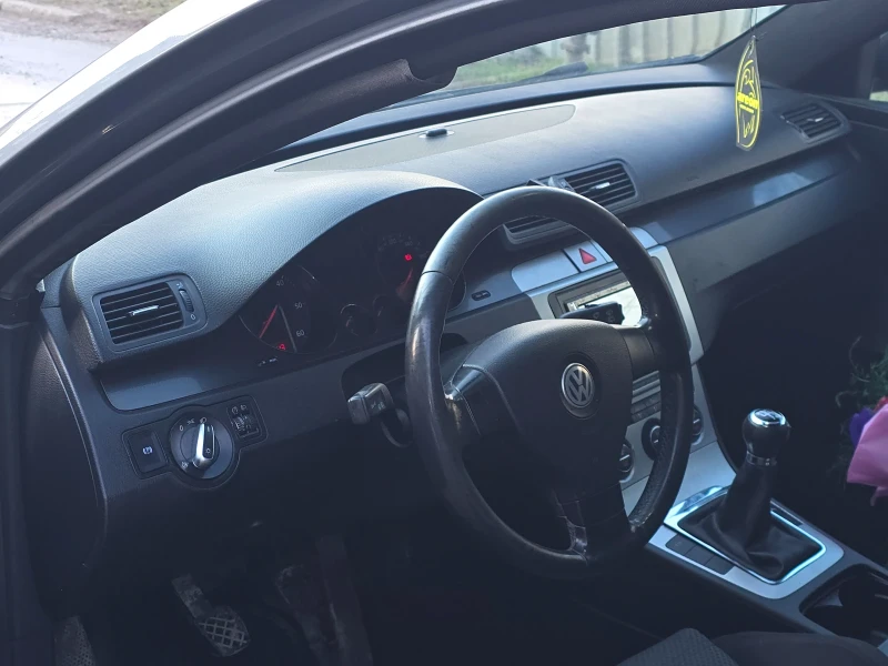 VW Passat, снимка 3 - Автомобили и джипове - 53294910