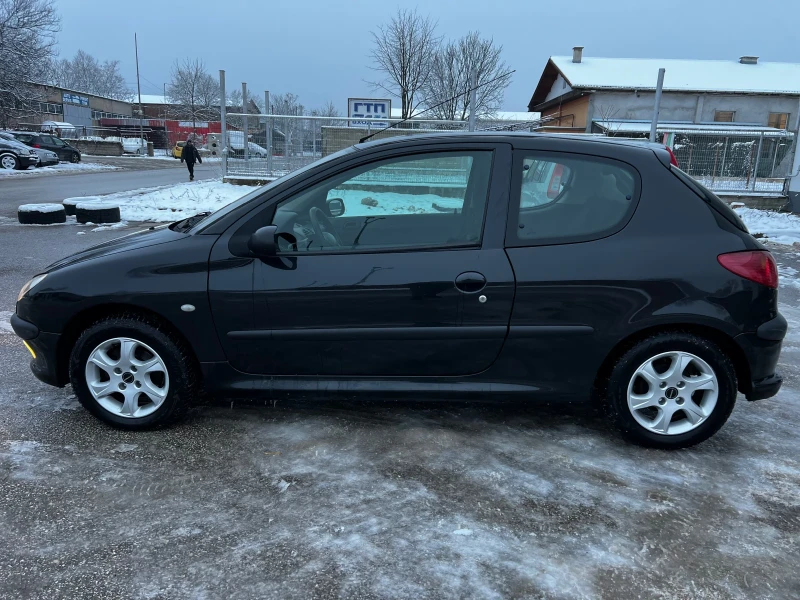 Peugeot 206 1.4HDI 68к.с * Климатик* , снимка 5 - Автомобили и джипове - 53343332