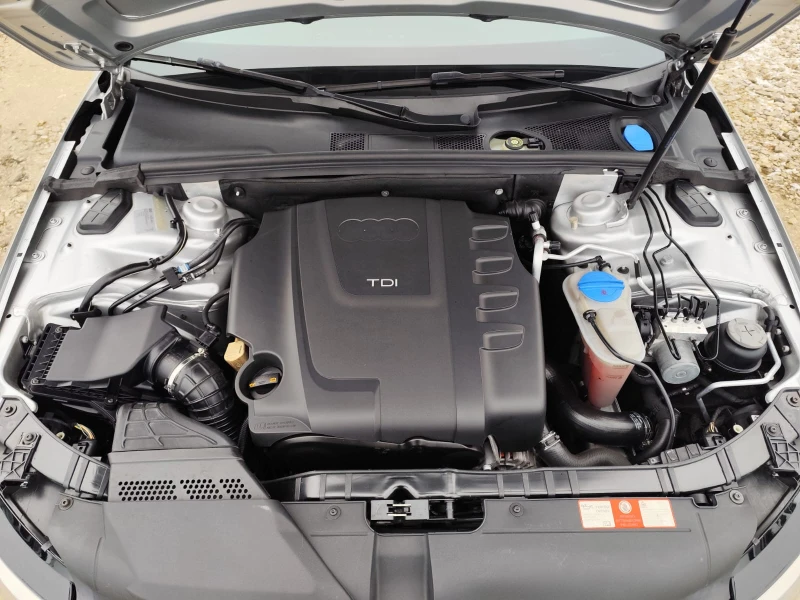 Audi A4 2.0 дизел Италия Quattro, снимка 15 - Автомобили и джипове - 53445392
