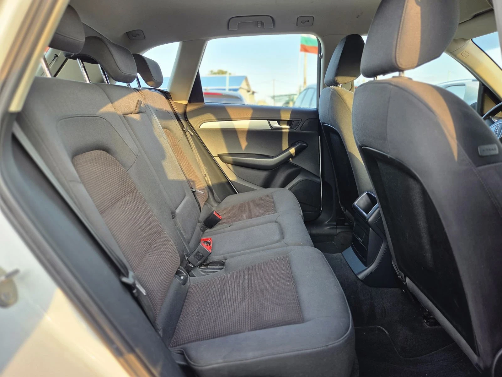 Audi Q5, снимка 10 - Автомобили и джипове - 49467584