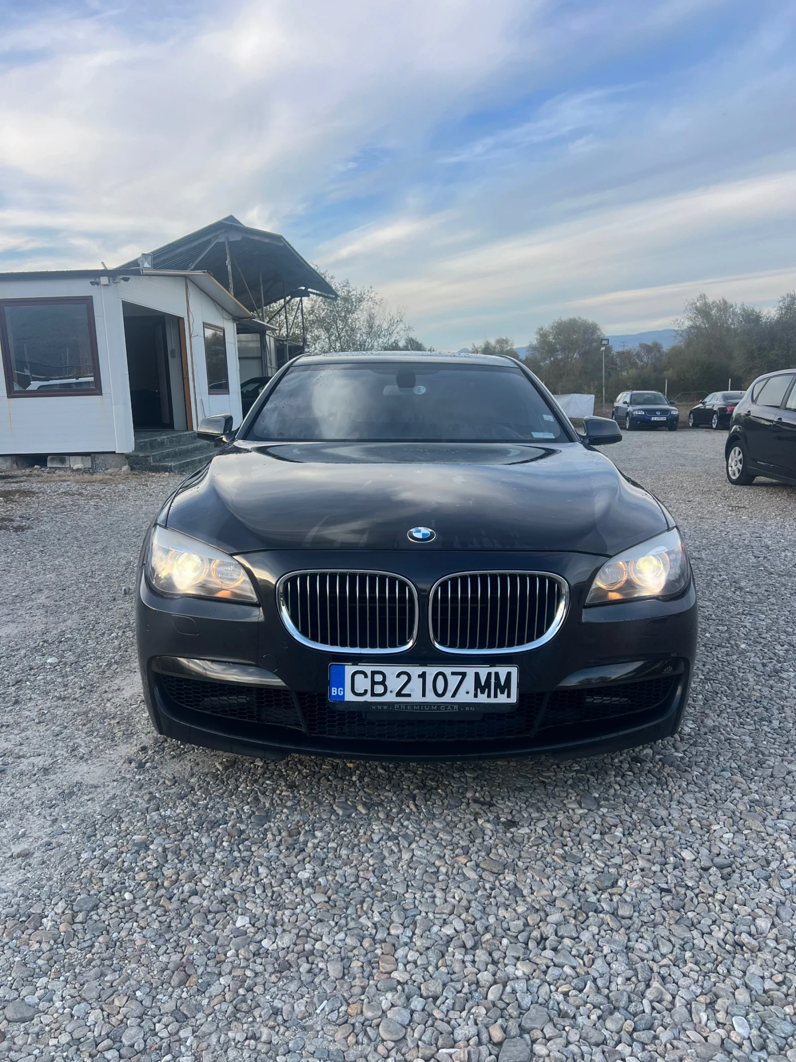 BMW 750 FULL* ЛИЗИНГ - изображение 2