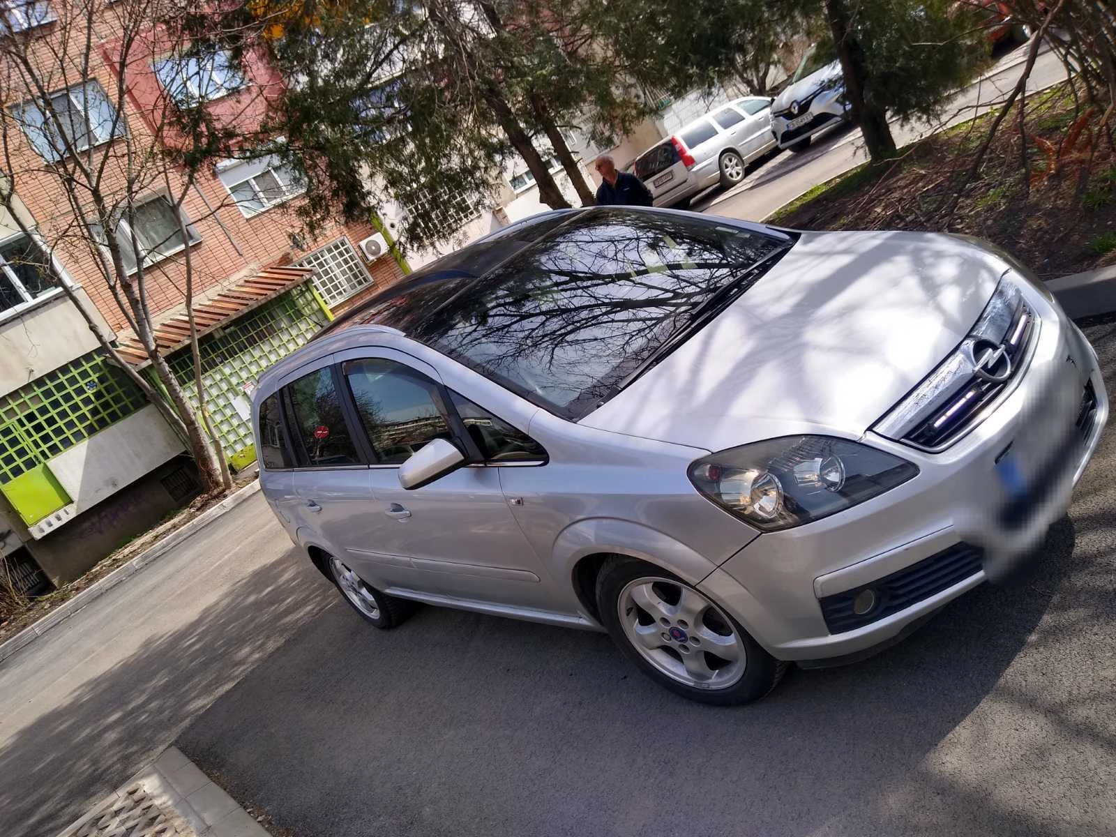 Opel Zafira  - изображение 2