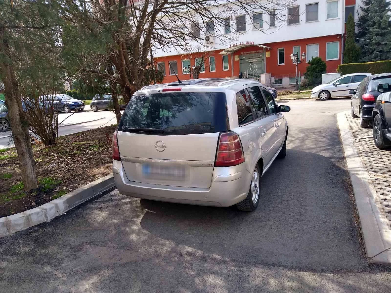 Opel Zafira  - изображение 3