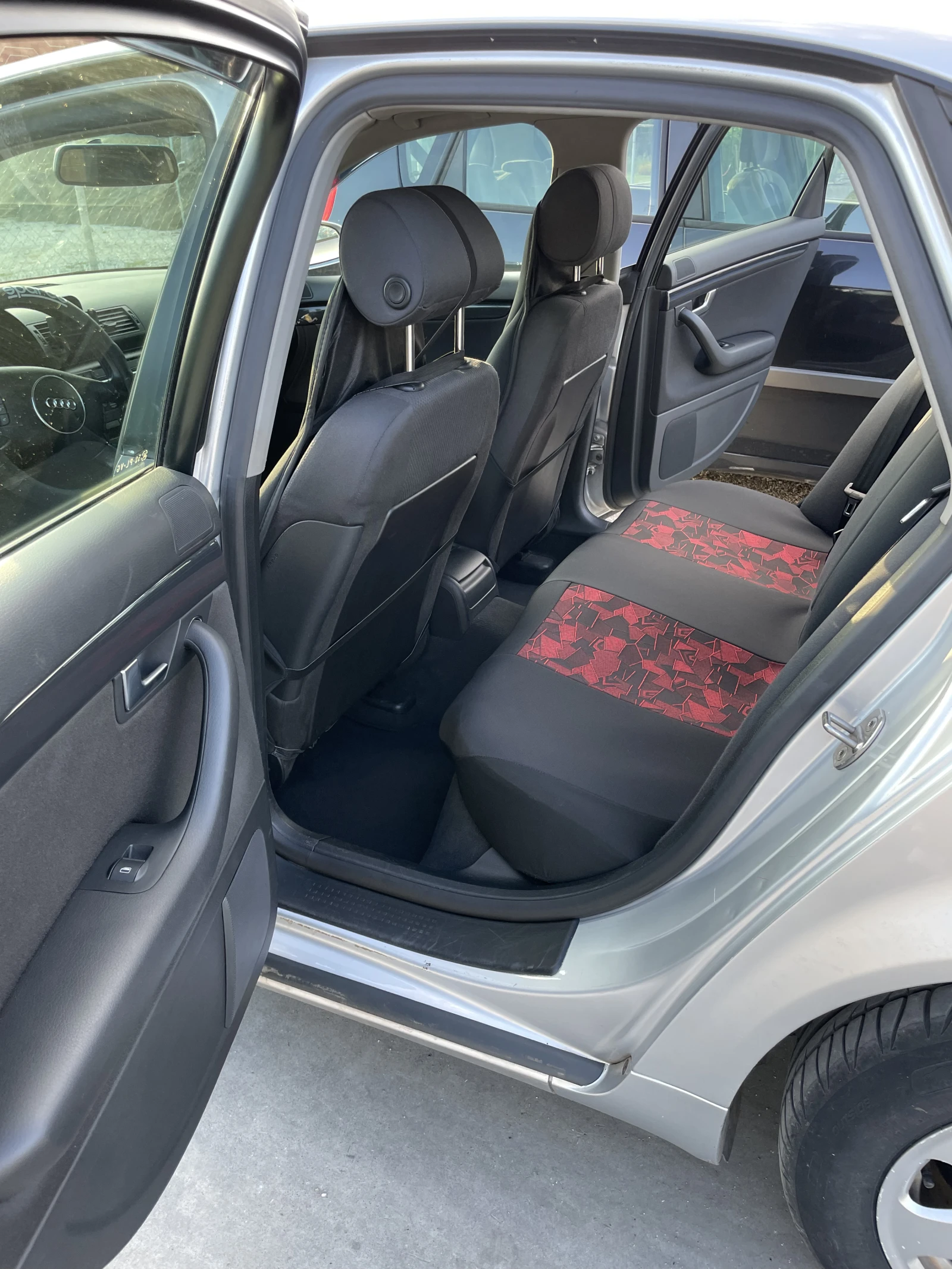 Audi A4 2.0 (131 кс) - изображение 6