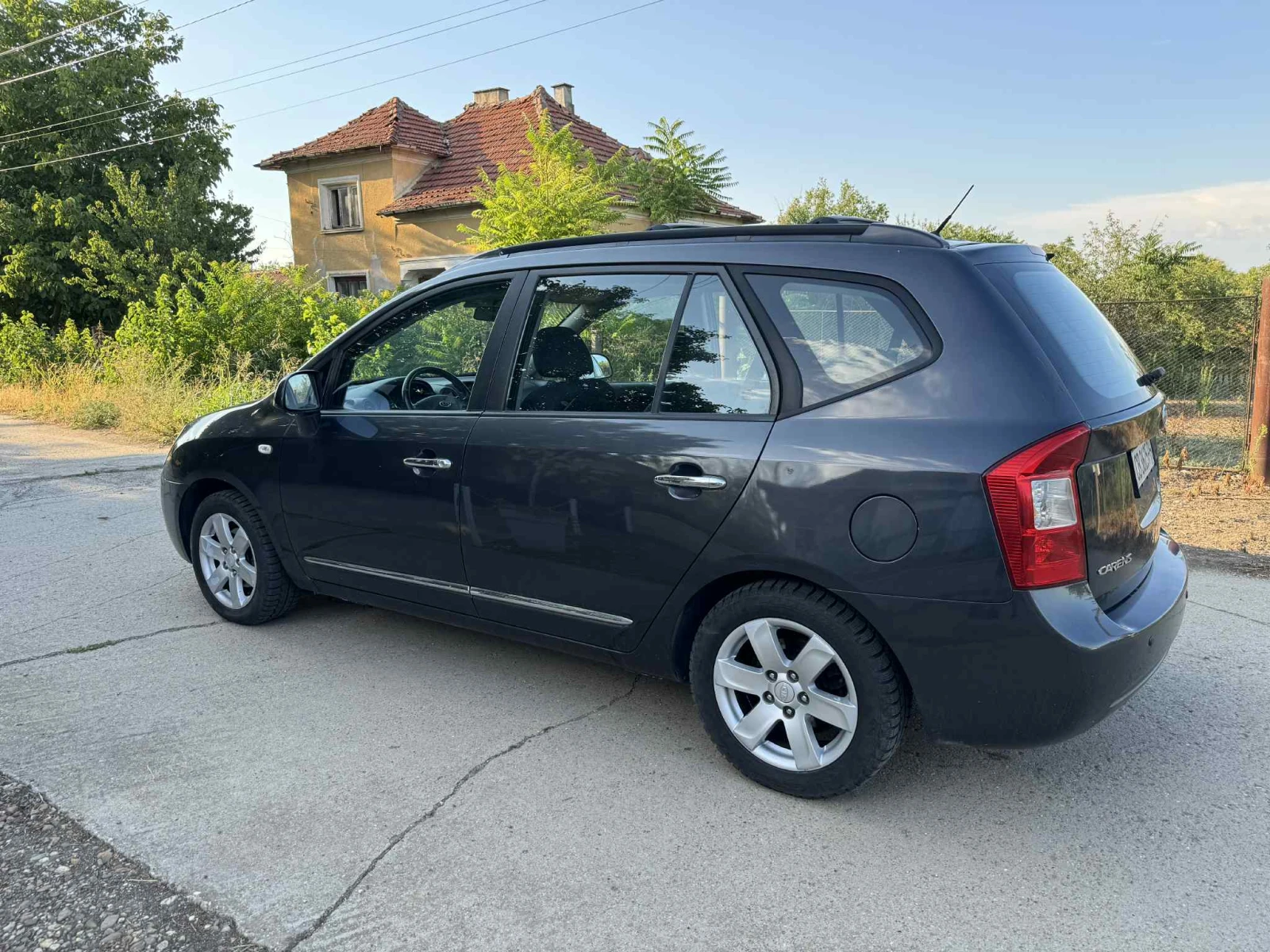 Kia Carens 2.0 CRDi - изображение 2