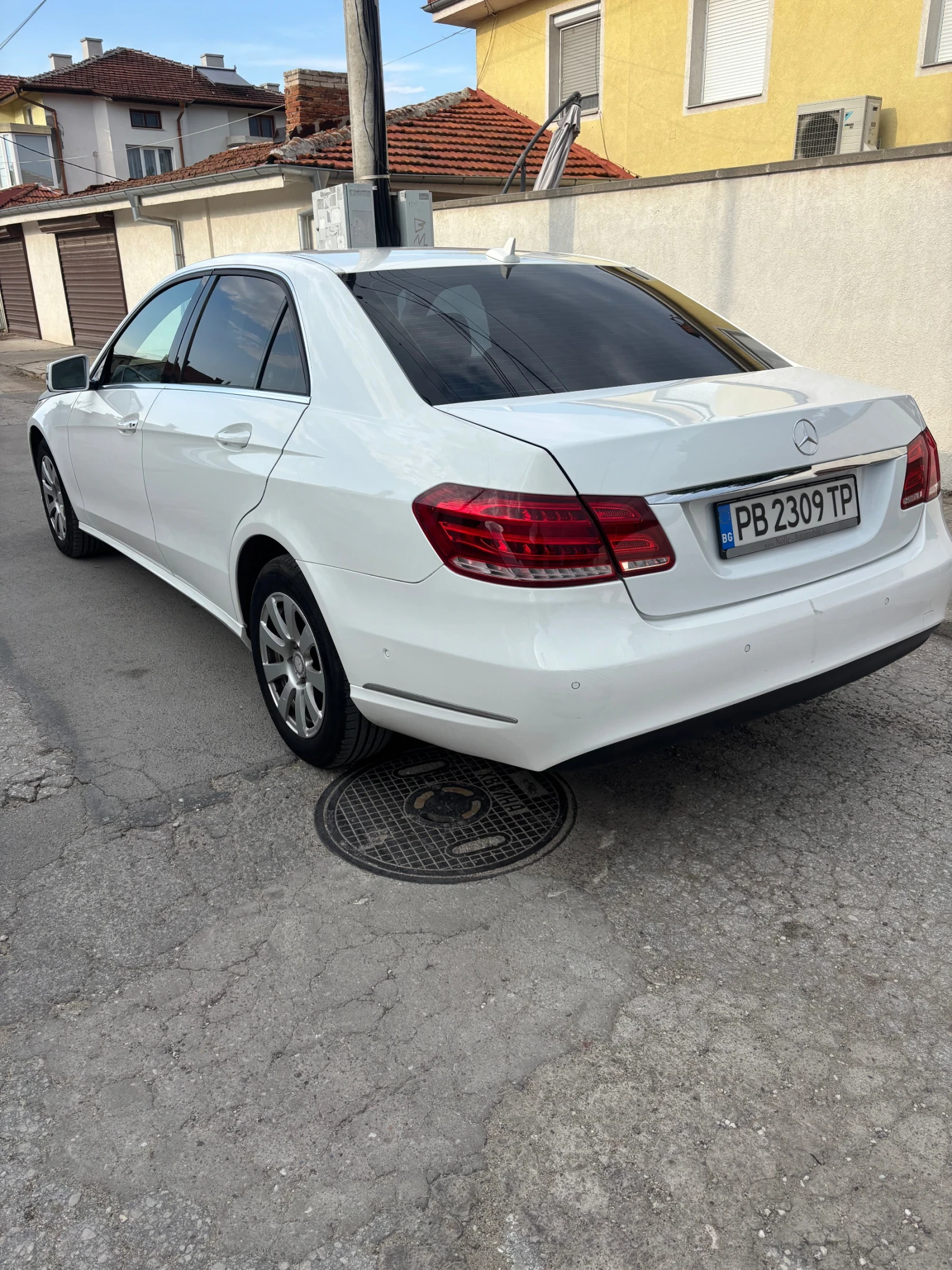Mercedes-Benz E 220 2.2 CDI - изображение 4