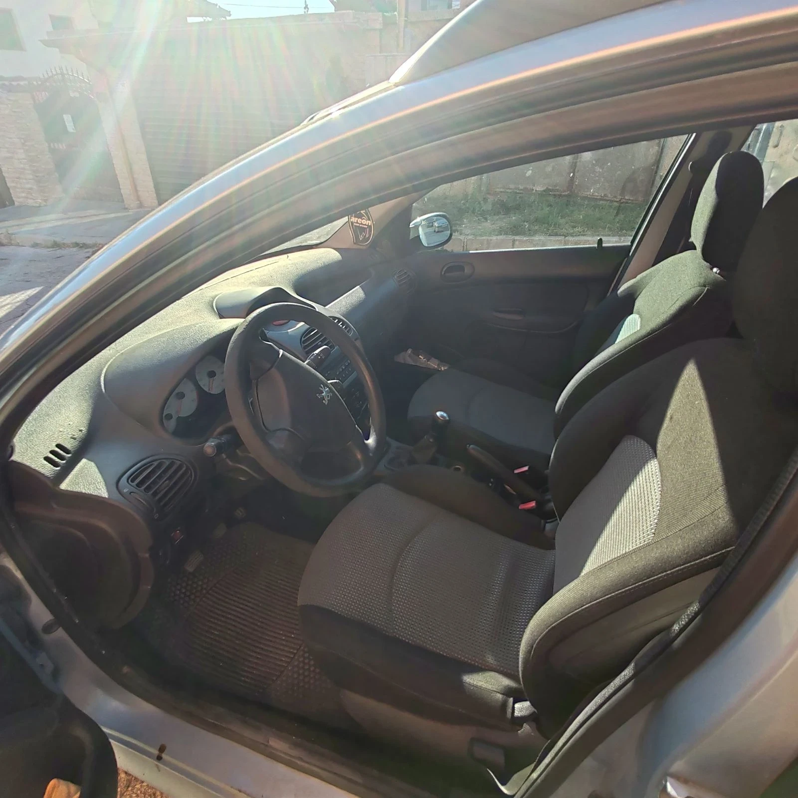 Peugeot 206 Комби - изображение 7