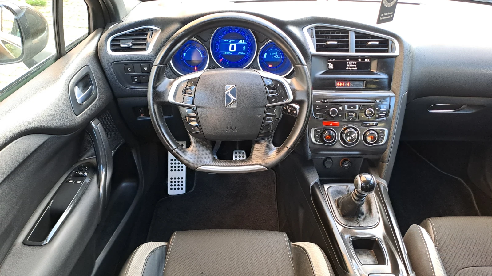 Citroen DS4 1.6HDI - изображение 7
