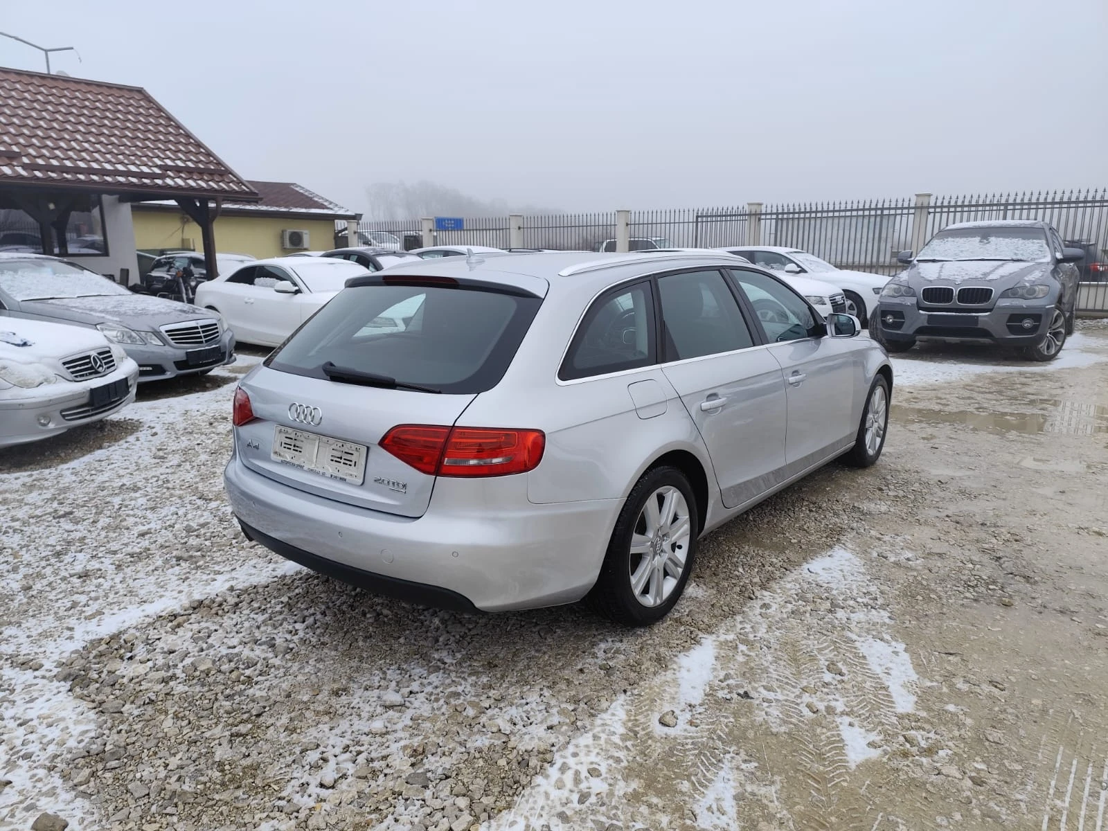 Audi A4 2.0 дизел Италия Quattro - изображение 5
