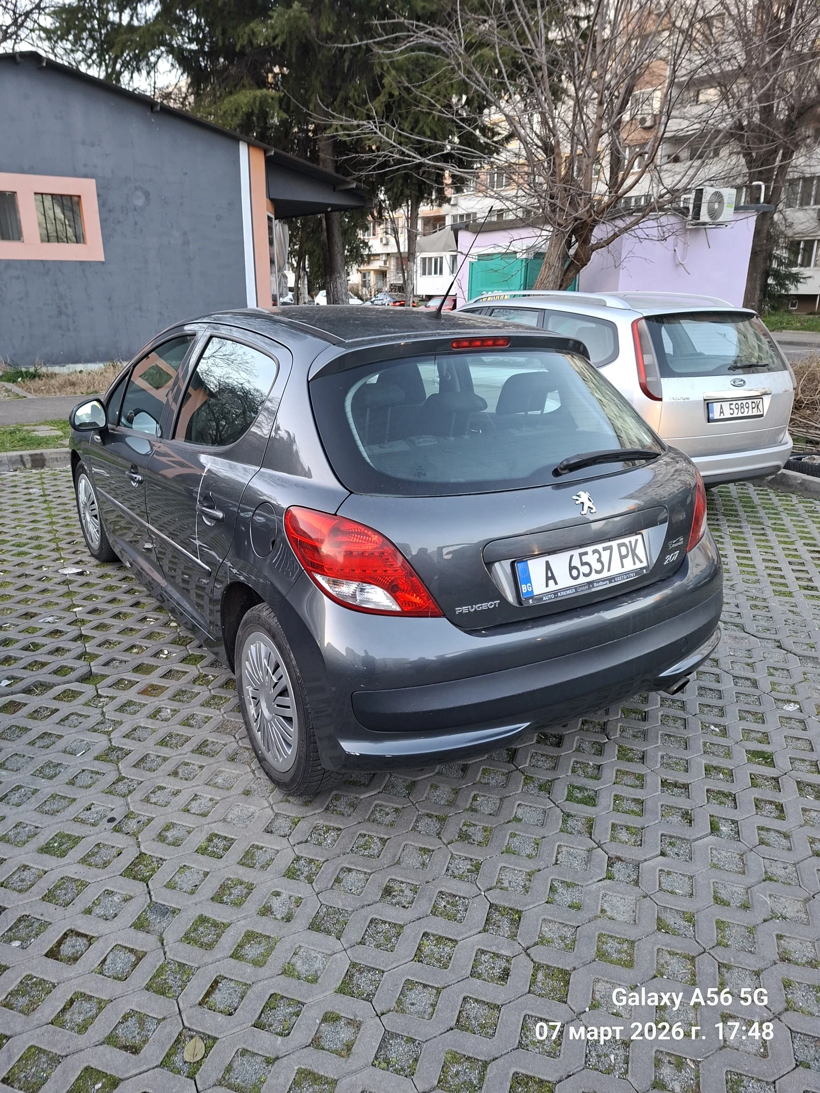 Peugeot 207 1.6 HDI, снимка 9 - Автомобили и джипове - 53754177