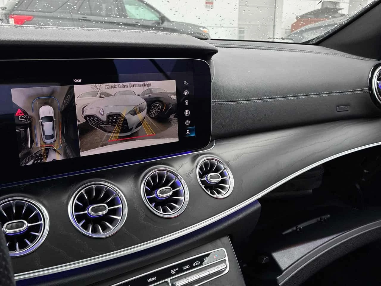 Mercedes-Benz E 450 * DISTRONIC* BURMESTER* АМБИЕНТНО* ОБДУХВАНЕ* 360*, снимка 15 - Автомобили и джипове - 53841944