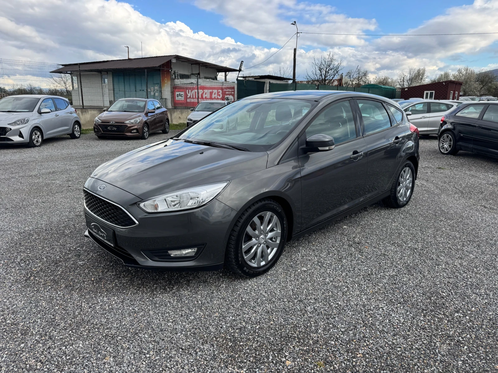 Ford Focus 1.0Ecoboost NAVIGATION 6 speed!!EURO 6!!!, снимка 2 - Автомобили и джипове - 54092363