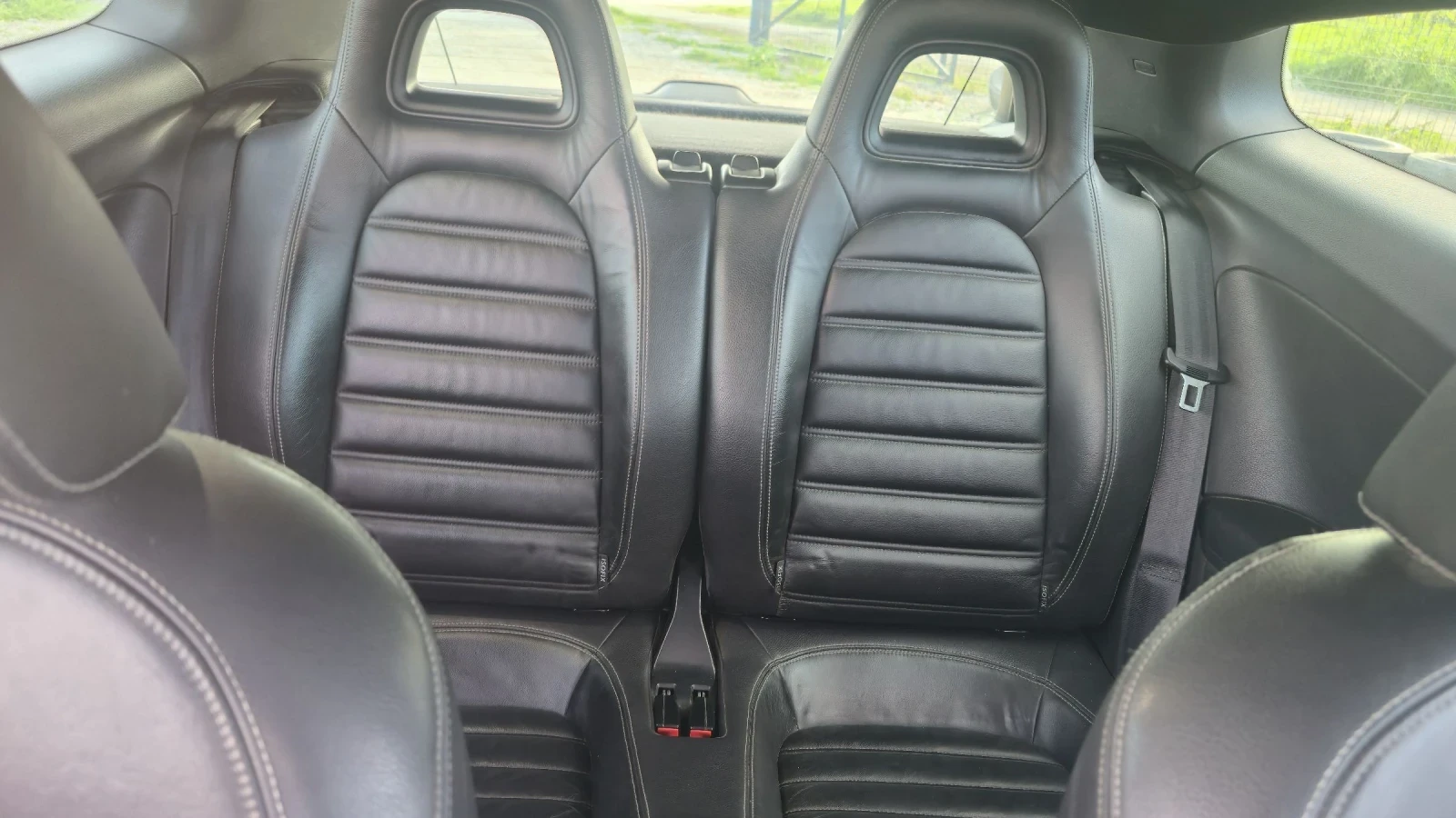 VW Scirocco 2.0 TSI, снимка 7 - Автомобили и джипове - 54340563