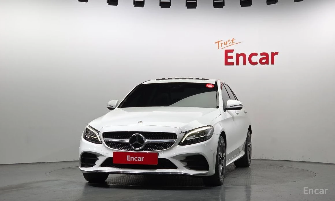 Mercedes-Benz C 200, снимка 3 - Автомобили и джипове - 54394561