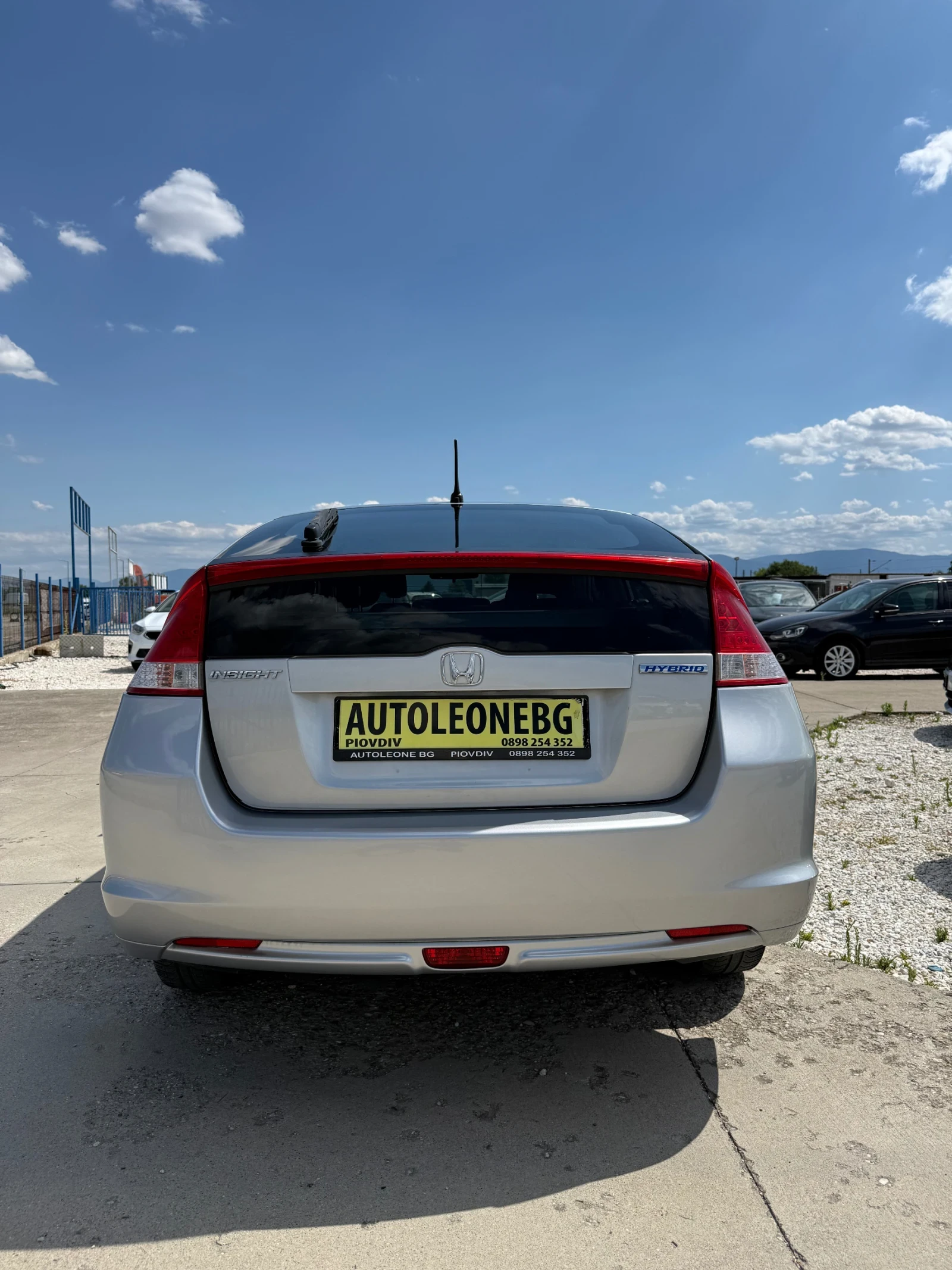 Honda Insight 1.3 HYBRID, снимка 5 - Автомобили и джипове - 55395939
