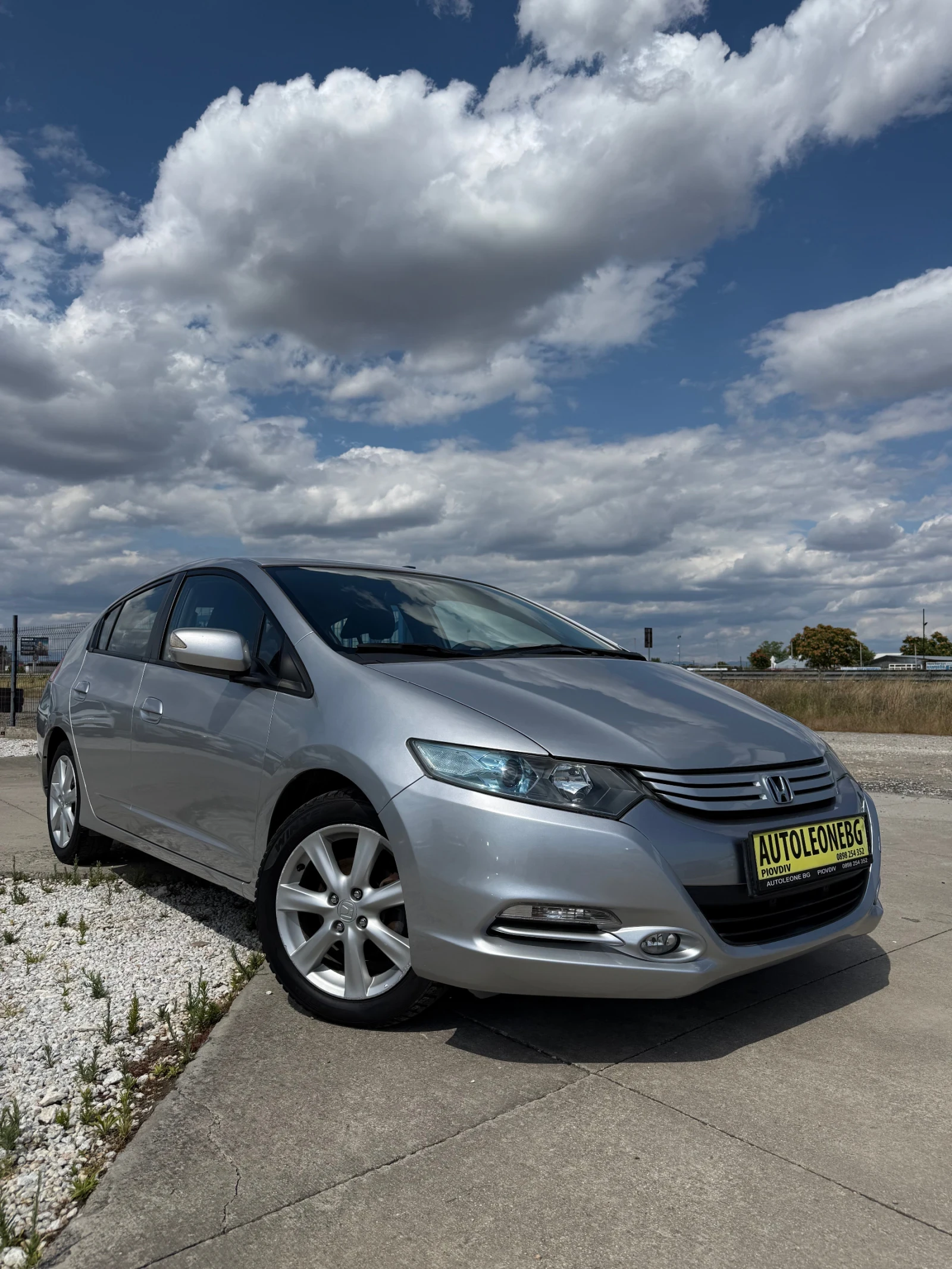 Honda Insight 1.3 HYBRID, снимка 3 - Автомобили и джипове - 55395939