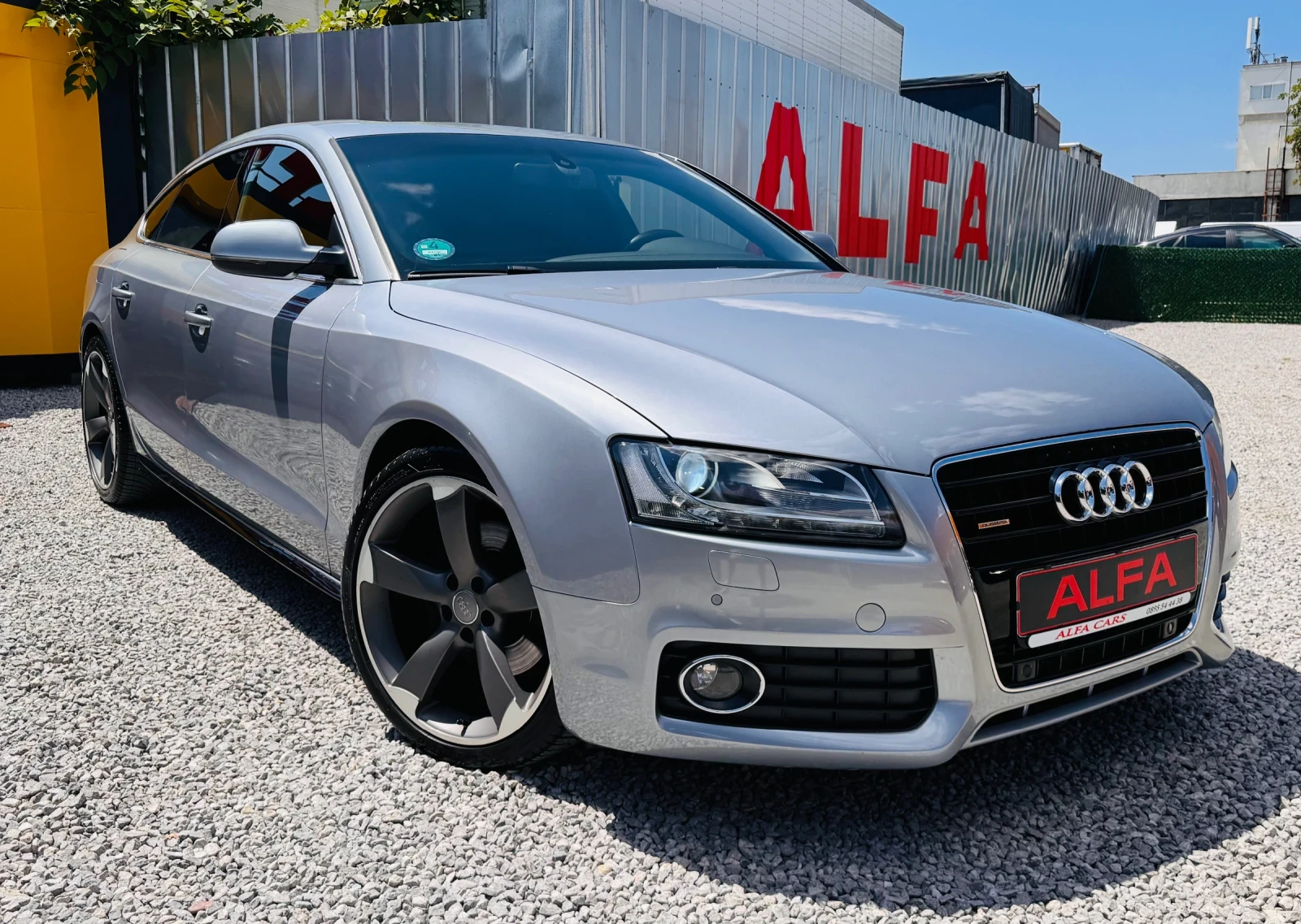 Audi A5 S5/3.0d/SPORT/BANK&OLUFSEN/SPORT DIF/ТОП///, снимка 5 - Автомобили и джипове - 55446882