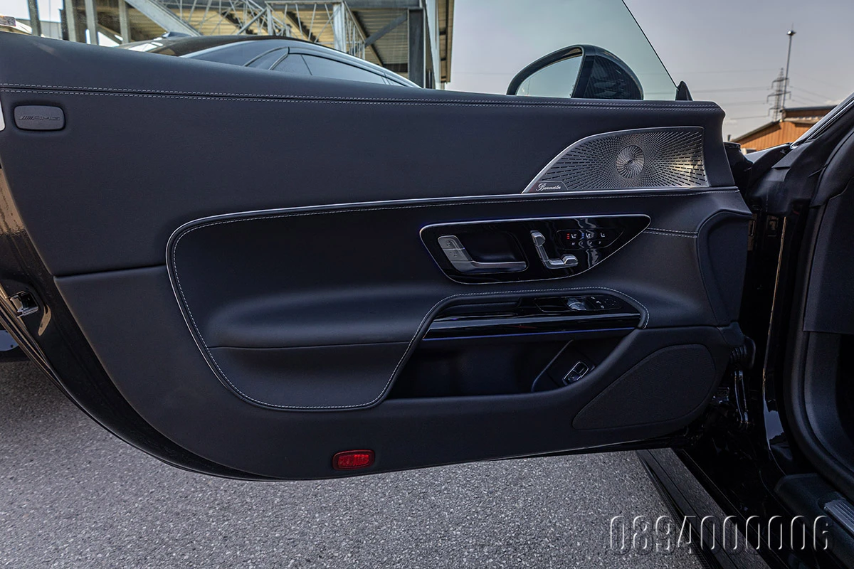 Mercedes-Benz AMG GT 63 4-MATIC+ COUPE 5xCARBON MANUFAKTUR AEROPACKET  , снимка 12 - Автомобили и джипове - 55547002