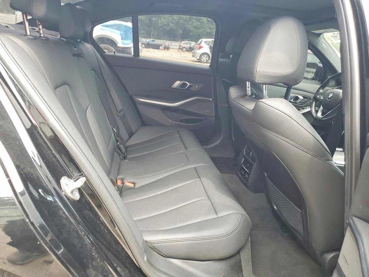 BMW 330 * X-DRIVE* , снимка 11 - Автомобили и джипове - 55547288