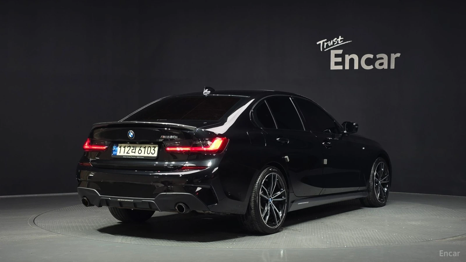 BMW 330 I/M-SPORT/DRIVE-ASSISTS/SUNROOF | Mobile.bg � ����������� 3