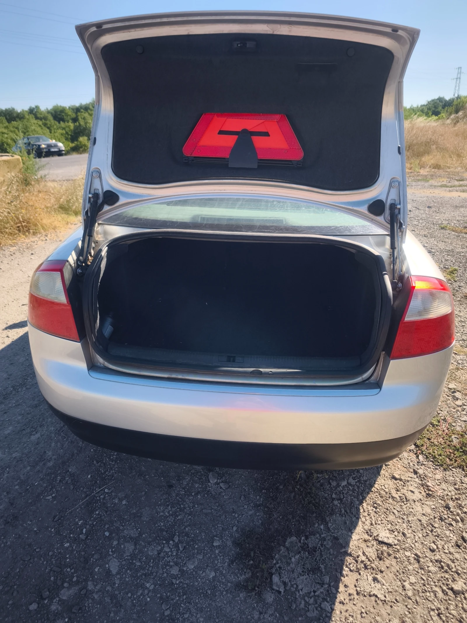 Audi A4, снимка 8 - Автомобили и джипове - 55690014