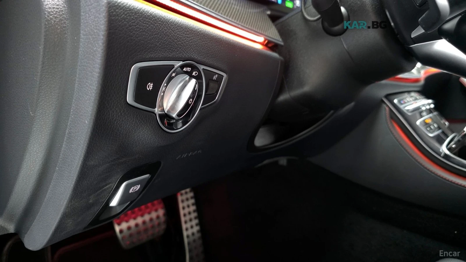 Mercedes-Benz E 53 AMG 4MATIC* HUD* КОЖА* НАВИ* ПАНО* АВТОКРЕДИТ, снимка 12 - Автомобили и джипове - 55709505