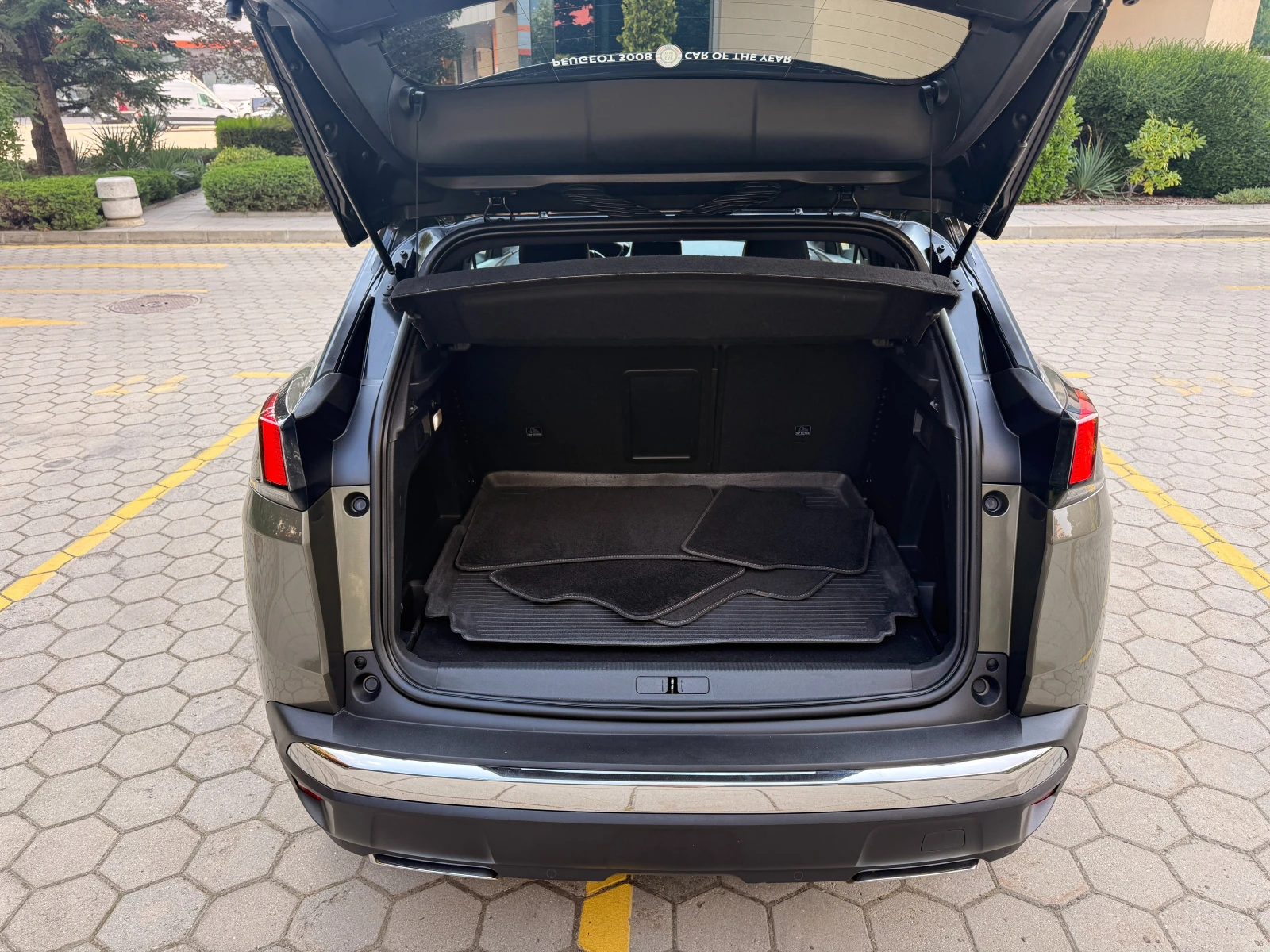 Peugeot 3008 1.6HDI* GT-LINE* КАТО НОВА* , снимка 7 - Автомобили и джипове - 55727648