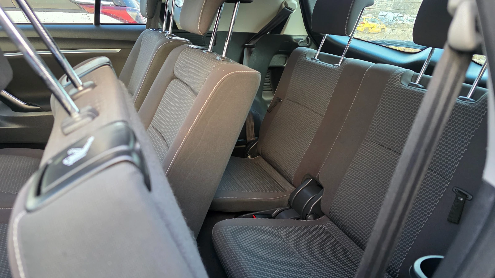Toyota Verso 1.6d/111hp/7m-УНИКАТ, снимка 7 - Автомобили и джипове - 55871586