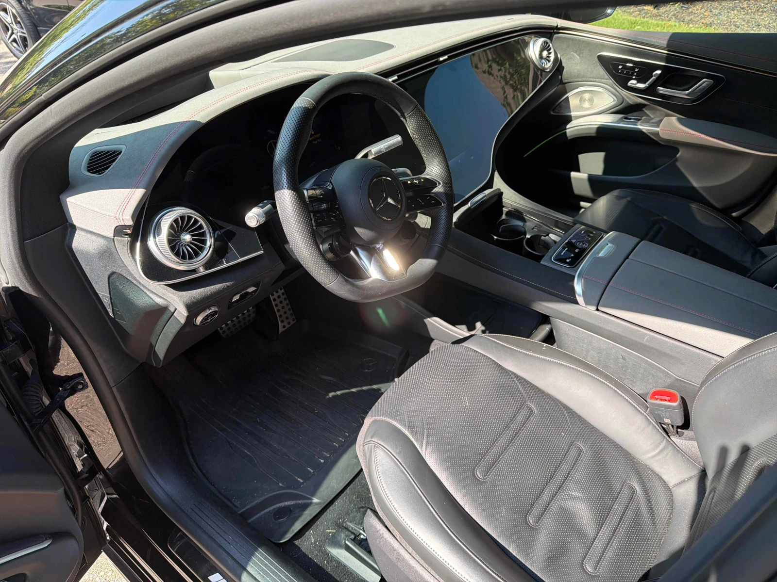 Mercedes-Benz EQS 53 AMG 4MATIC+ | CARFAX | БЕЗ ИНЦИДЕНТИ, снимка 7 - Автомобили и джипове - 55872328