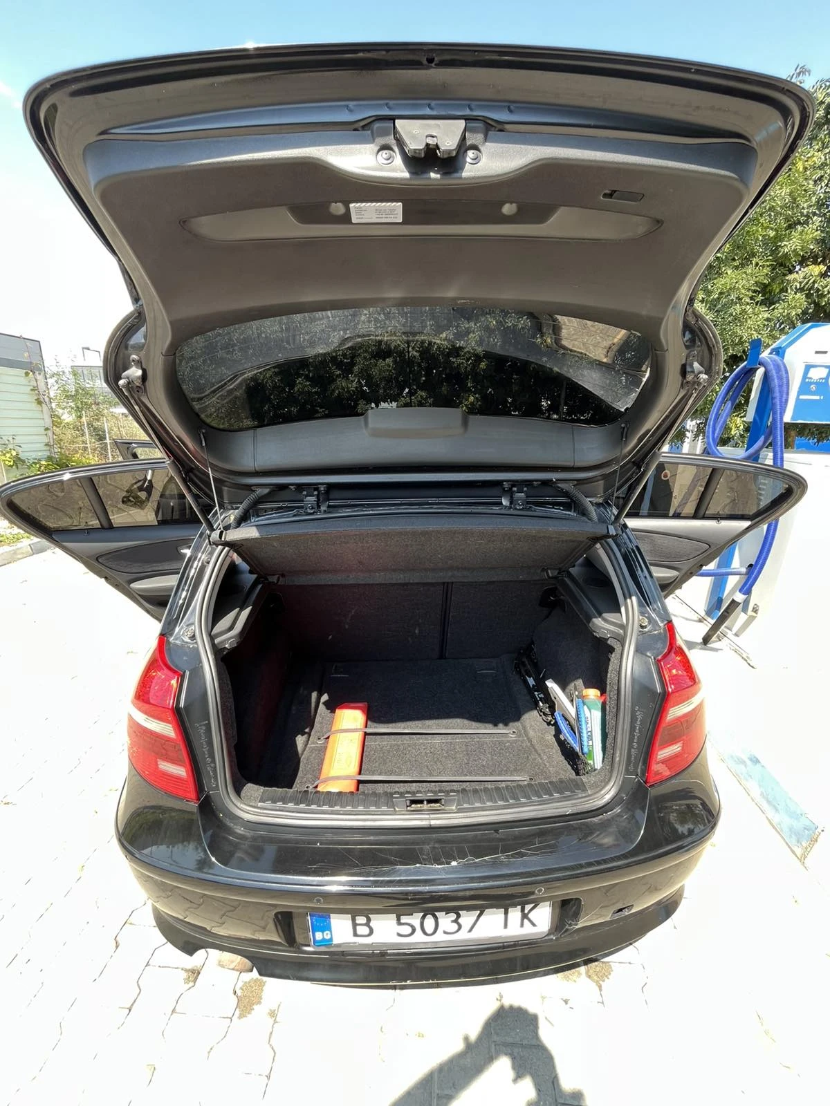BMW 116 2.0 Бензин ръчка, снимка 16 - Автомобили и джипове - 56063877