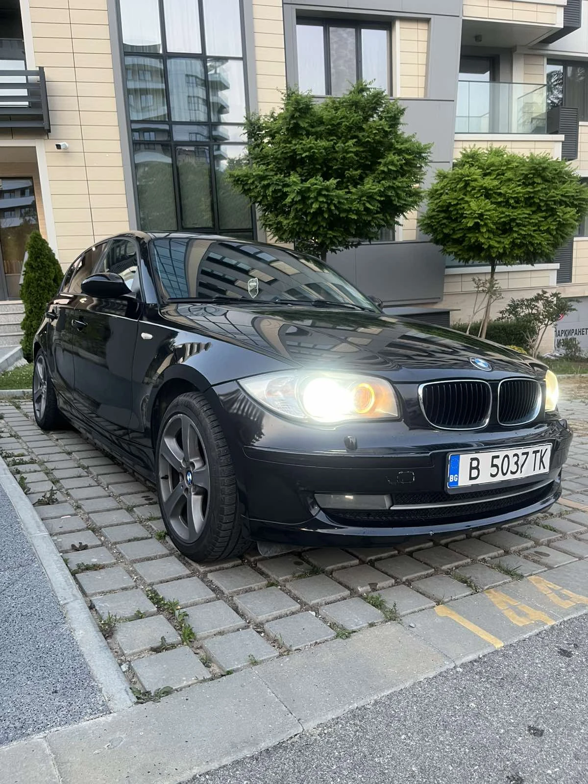 BMW 116 2.0 Бензин ръчка, снимка 3 - Автомобили и джипове - 56063877