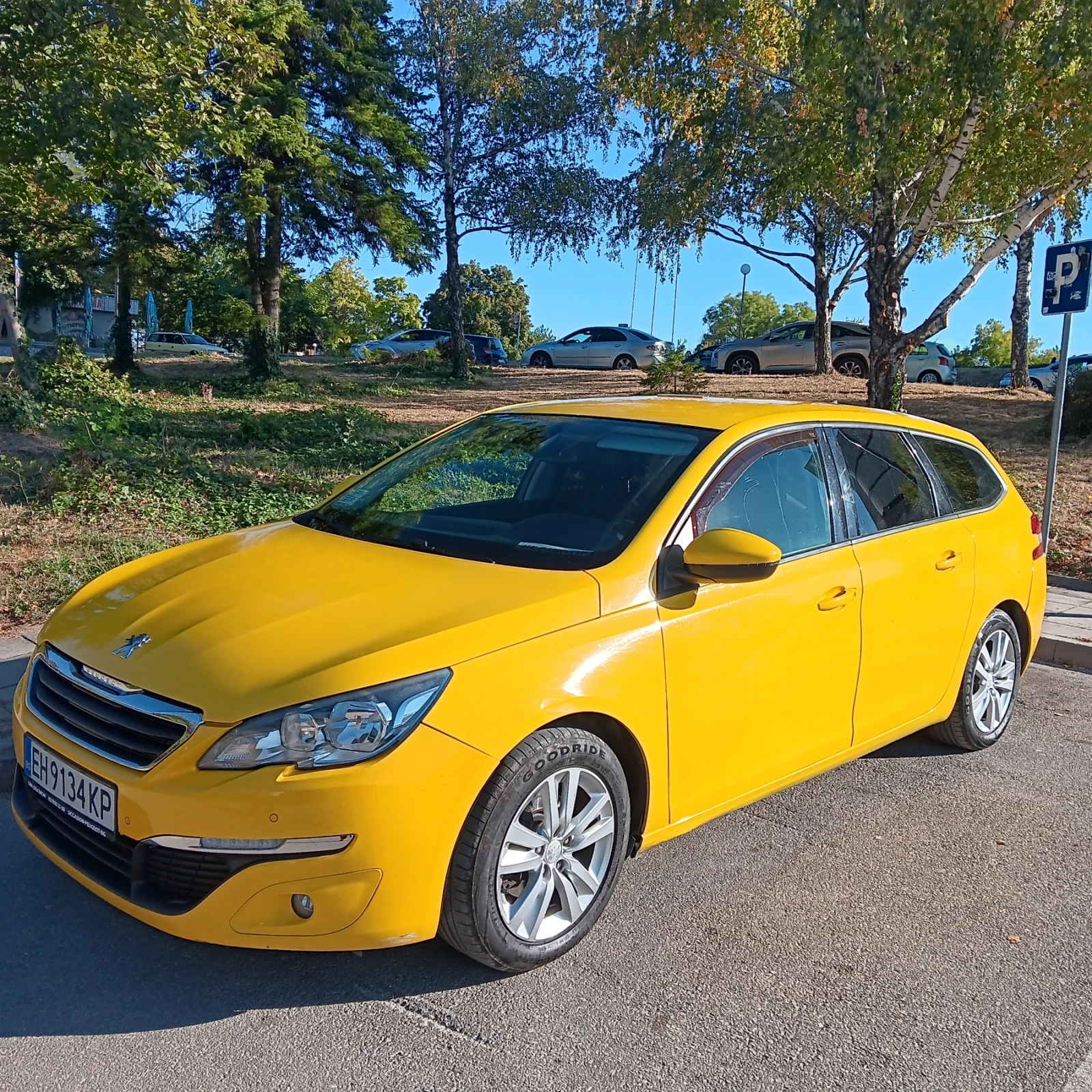 Peugeot 308 1.6 Hdi, снимка 5 - Автомобили и джипове - 56347508