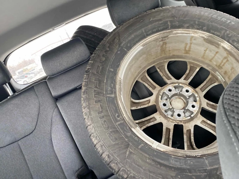 Hyundai Santa fe * Essential * CARFAX * БЕЗ ПЪРВОНАЧАЛНА ВНОСКА, снимка 11 - Автомобили и джипове - 52940381