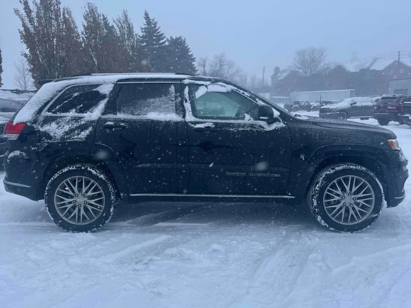 Jeep Grand cherokee * SUMMIT * CARFAX * ЦЕНА ДО БЪЛГАРИЯ, снимка 3 - Автомобили и джипове - 52951797