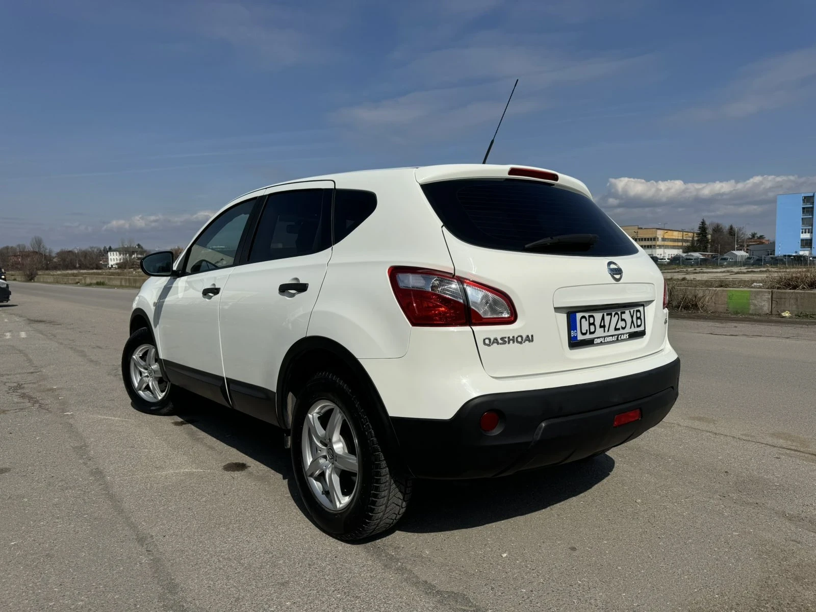 Nissan Qashqai 1.5 dci - изображение 3