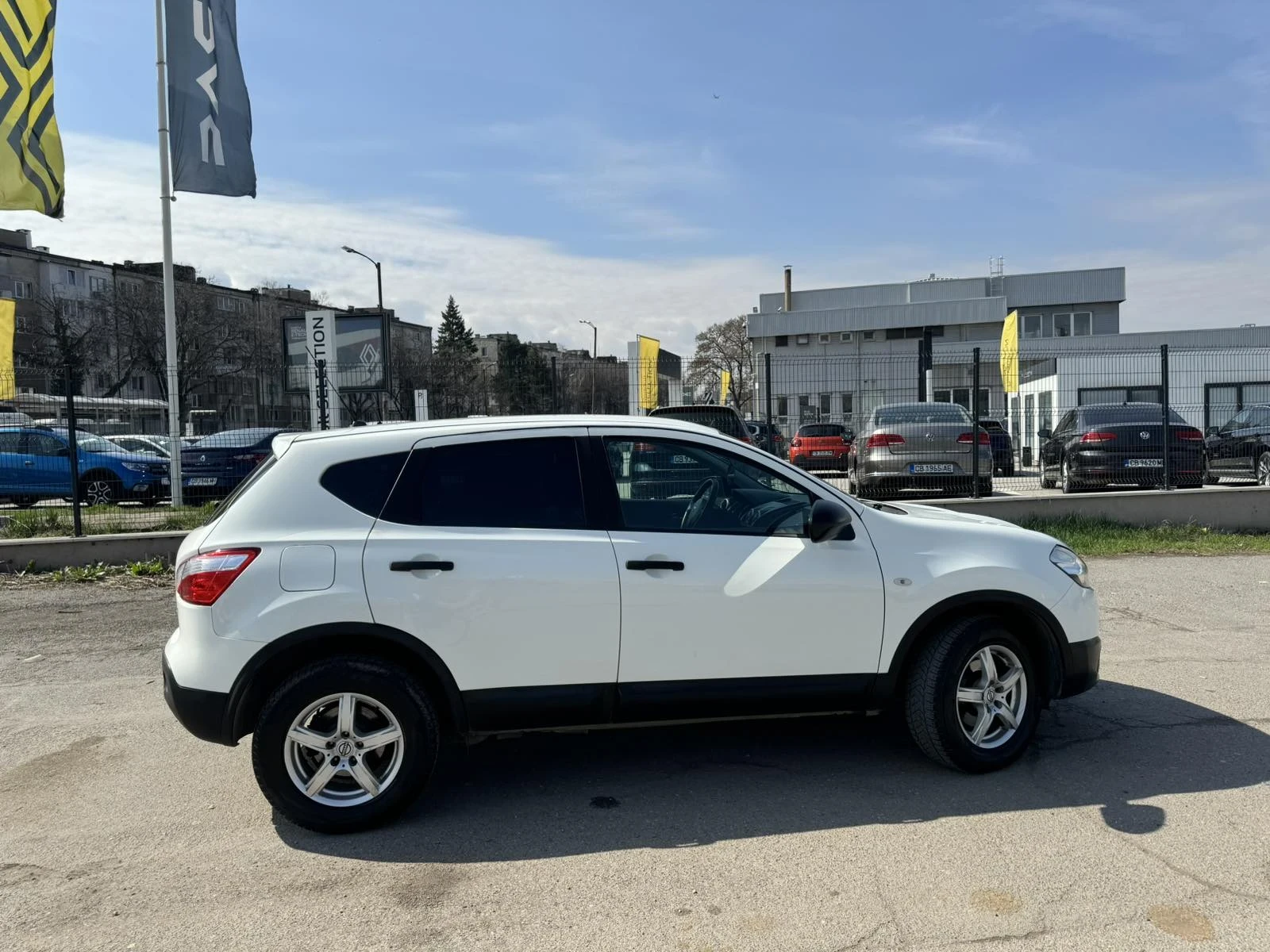 Nissan Qashqai 1.5 dci - изображение 7