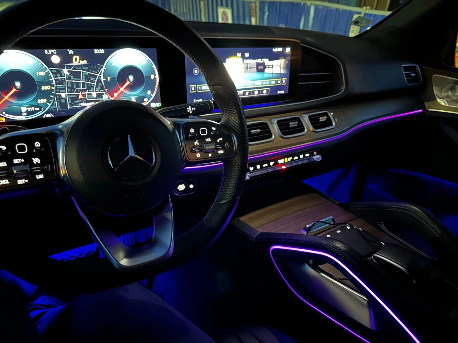 Mercedes-Benz GLE 350 * AMG * 1 Собственик * Лизинг * 7 Местен *  - изображение 7