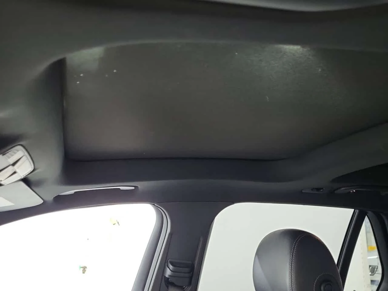 Mercedes-Benz GLC 300  | PANO | 360 | MEMORY | ДВА КЛЮЧА | , снимка 14 - Автомобили и джипове - 54110107