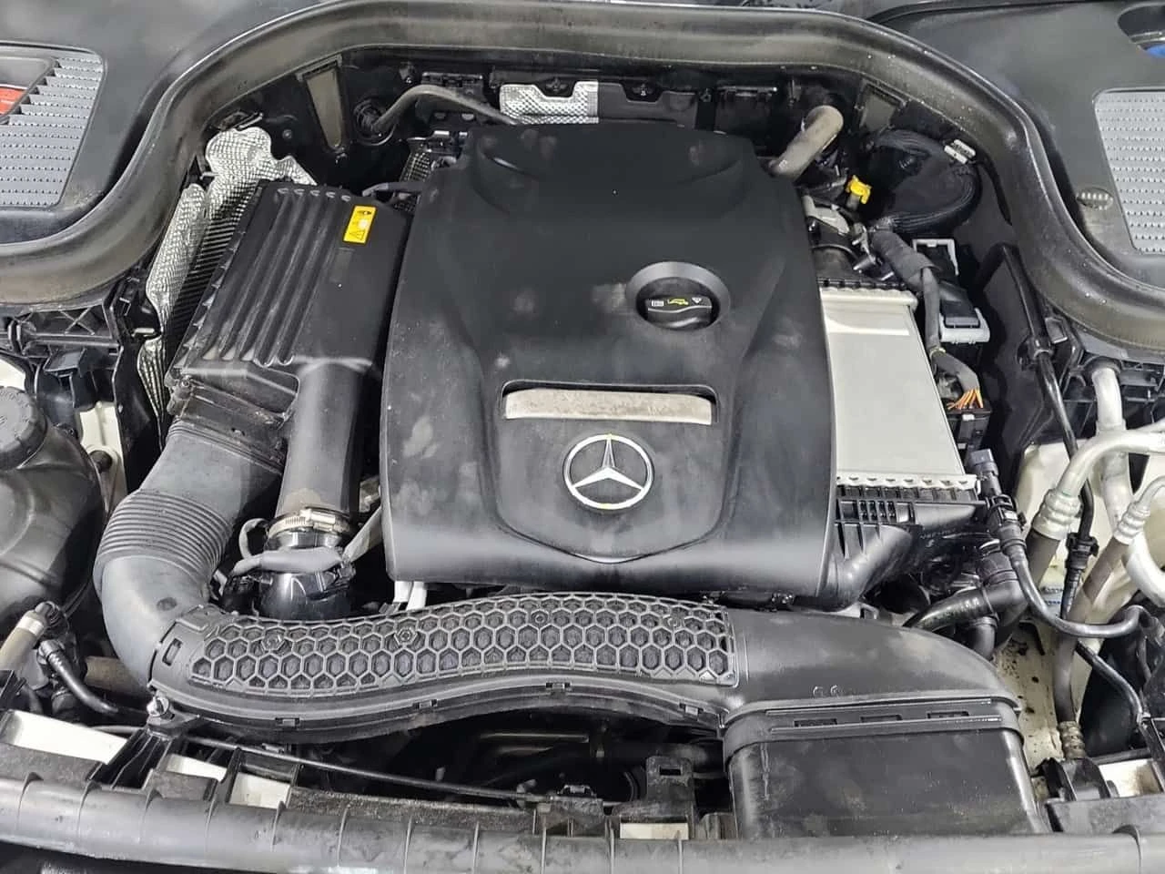 Mercedes-Benz GLC 300  | PANO | 360 | MEMORY | ДВА КЛЮЧА | , снимка 16 - Автомобили и джипове - 54110107