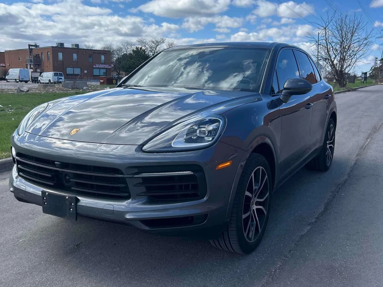 Porsche Cayenne * ДИСТРОНИК* 360 КАМЕРА* ПАНОРАМА* ОБДУХВАНЕ* , снимка 2 - Автомобили и джипове - 54267277