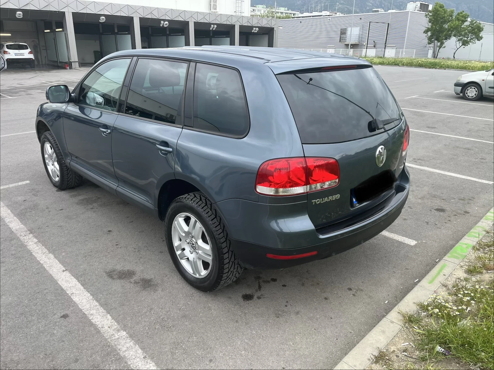 VW Touareg, снимка 8 - Автомобили и джипове - 54484615