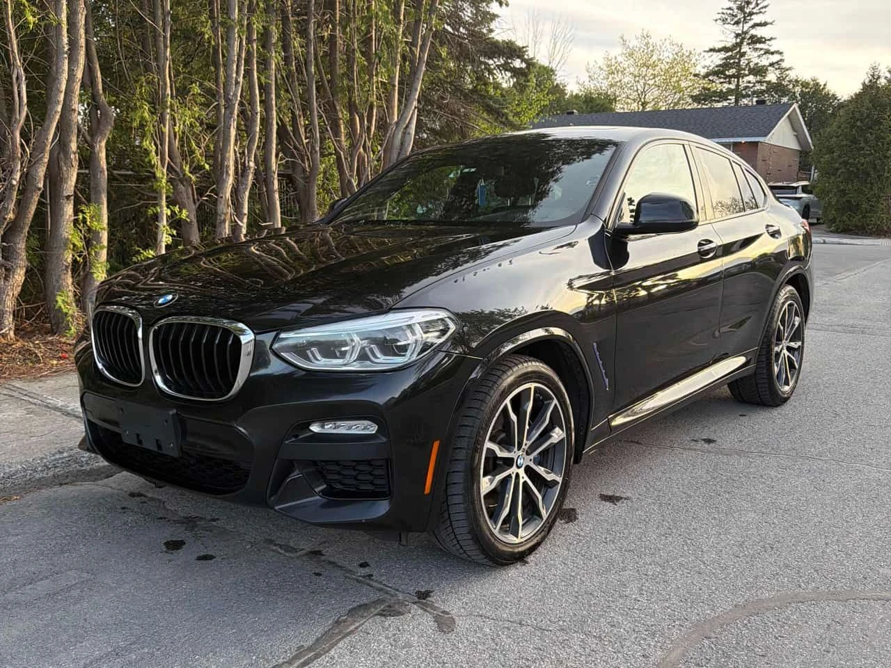 BMW X4 * xDrive30i * ШИБИДАХ* ПОДГРЕВ* КАМЕРА* ОБДУХВАНЕ*