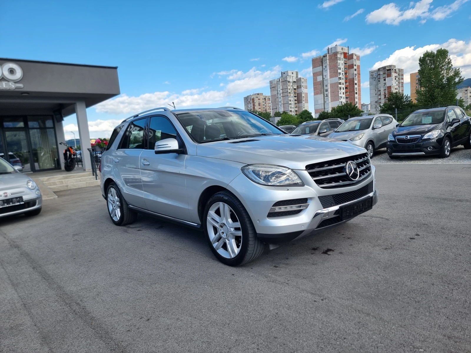 Mercedes-Benz ML 350 3.0CDI , снимка 8 - Автомобили и джипове - 54900539