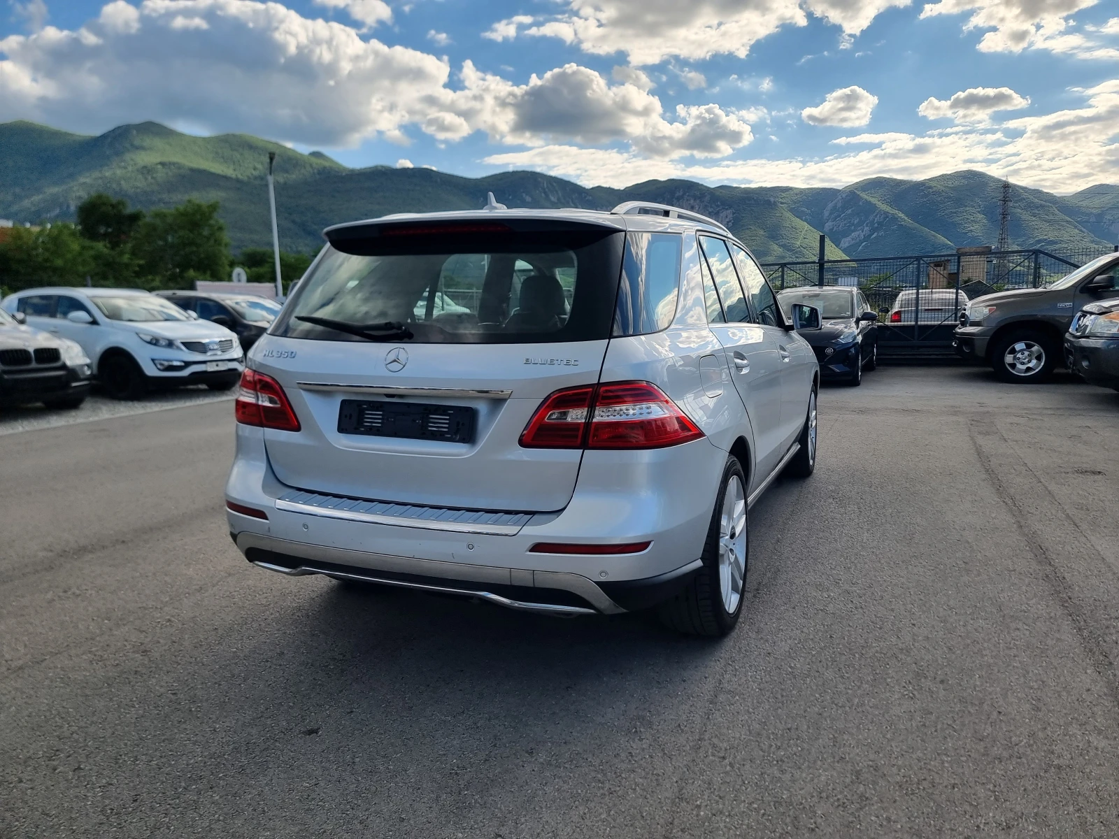 Mercedes-Benz ML 350 3.0CDI , снимка 6 - Автомобили и джипове - 54900539